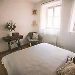 Apartamento Kvartýr - V Centru Na Náměstí - Citlivě Zrekonstruovaný